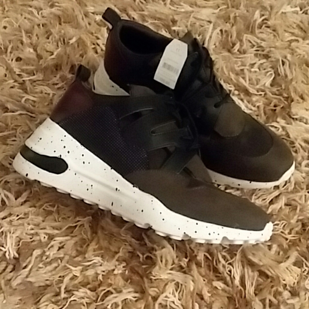 Wedge sneakers